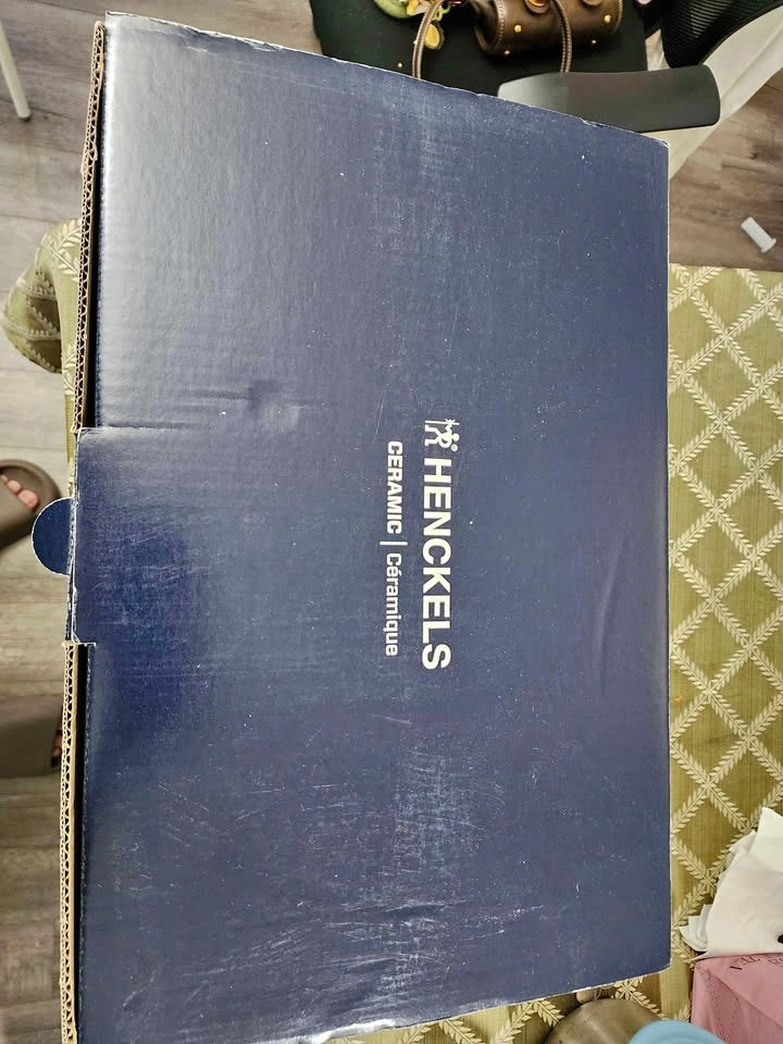 HENCKELS 8 Pieces Ceramic Bakeware