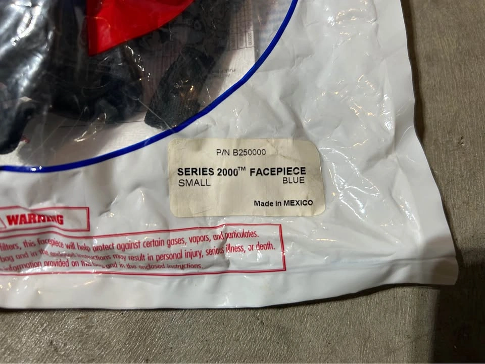 New Half Mask Respirator Facepiece - photo 3