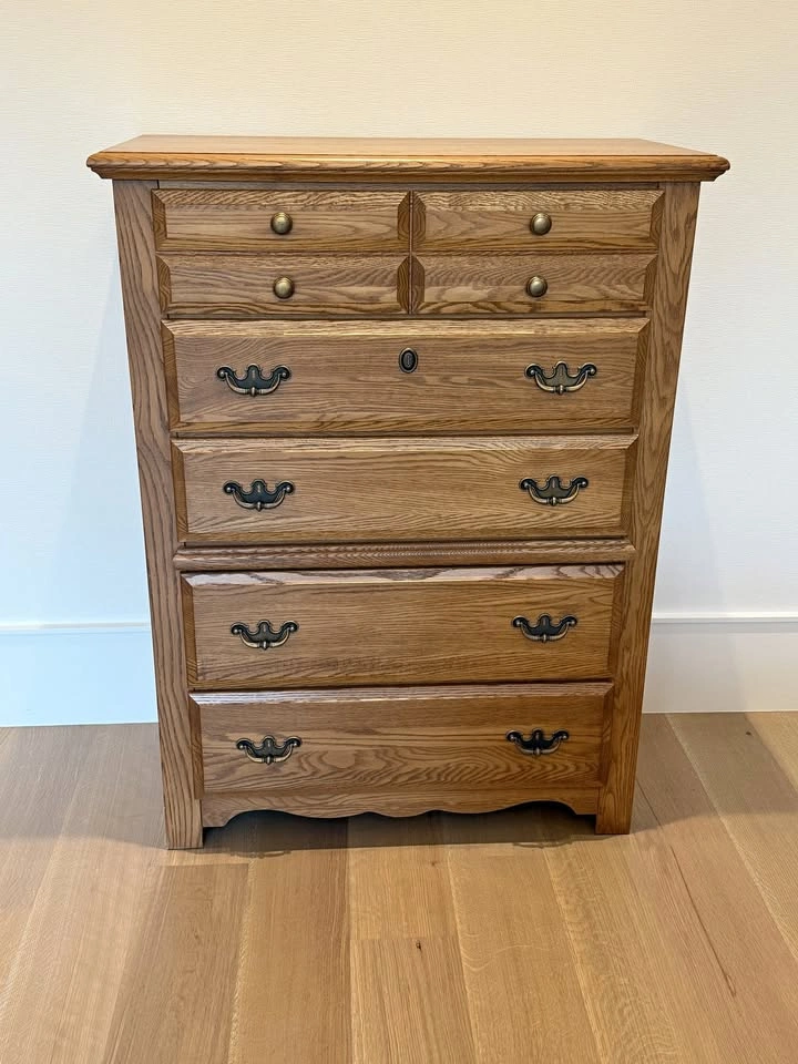 Solid Wood Chest of Drawers – Traditional Oak Style – 7 Drawers