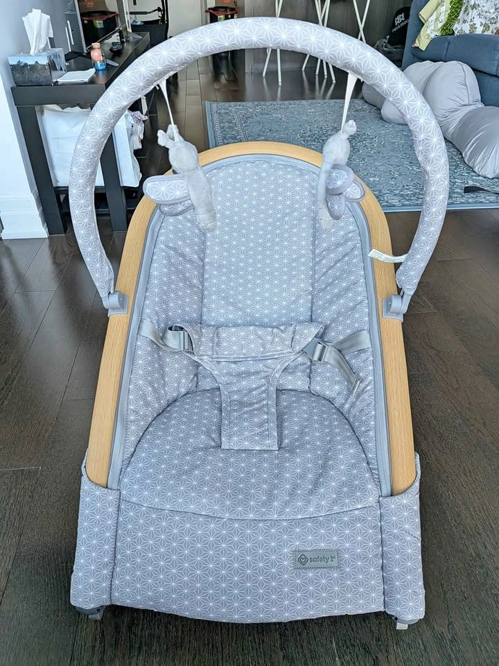 Safety 1st baby bouncer