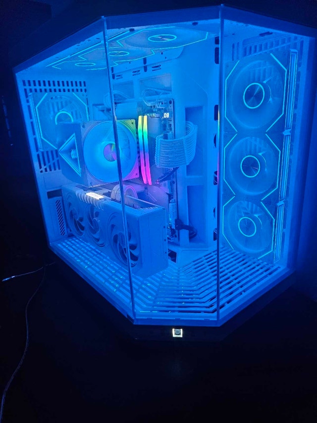 High End 9070XT PC - photo 2