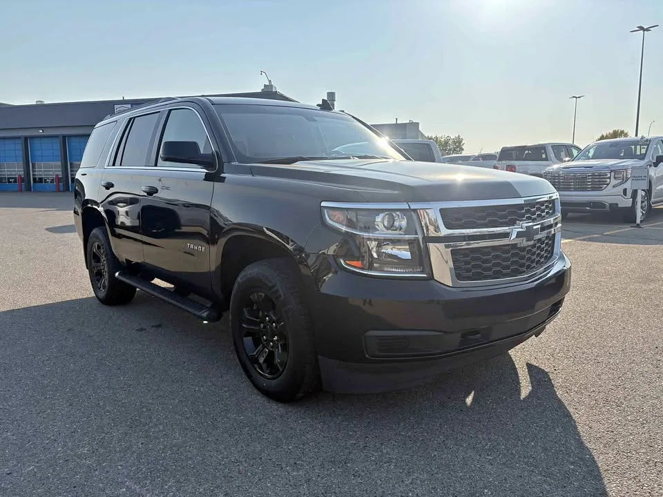 2019 Chevrolet Tahoe LS thumbnail