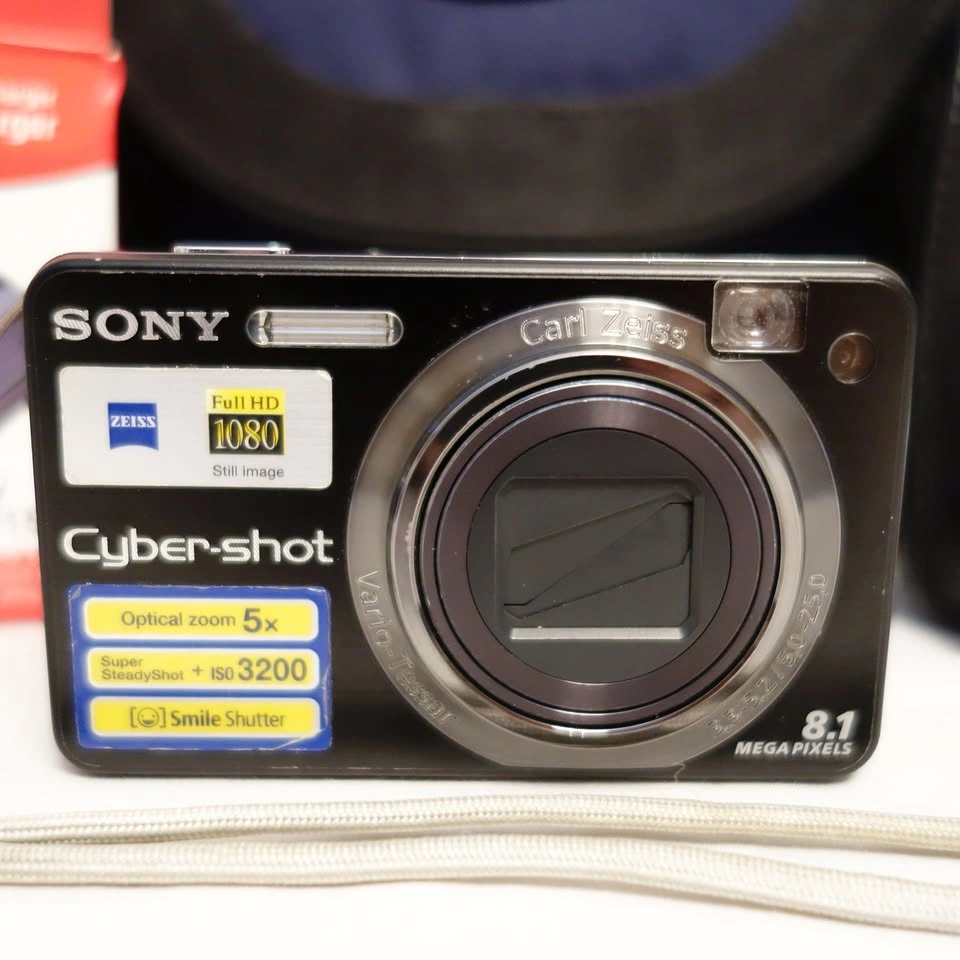 Sony Cyber-shot DSC-W150 8.1MP Digital Camera Bundle - photo 2