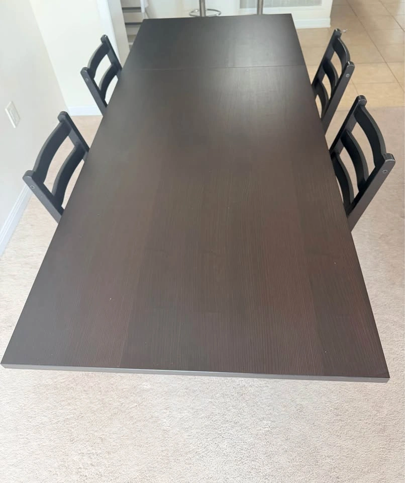IKEA Extendable Dining Table + 4 Chairs – Great Condition - photo 2
