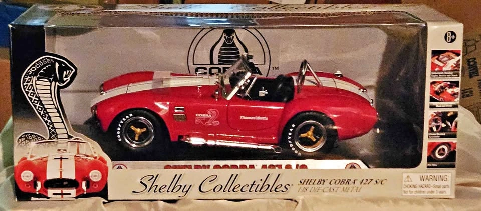 Shelby Collectibles Shelby Cobra 427 S/C 1:18 Die-Cast Model