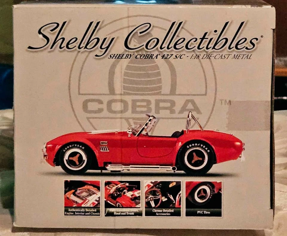Shelby Collectibles Shelby Cobra 427 S/C 1:18 Die-Cast Model - photo 5