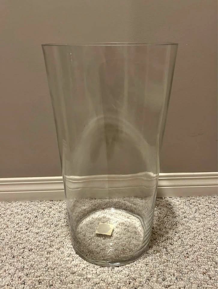 New Large Floor Vase - 17.5”Tall x 9.75 Diameter