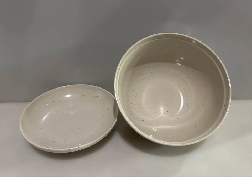 New Set of 4 Medium Size Japanese Bowls w/ Lids Melamine Ware - photo 3