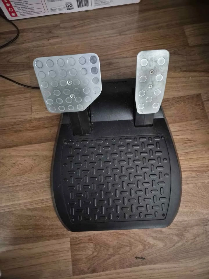 Thrustmaster T150 (TRADE) - photo 2