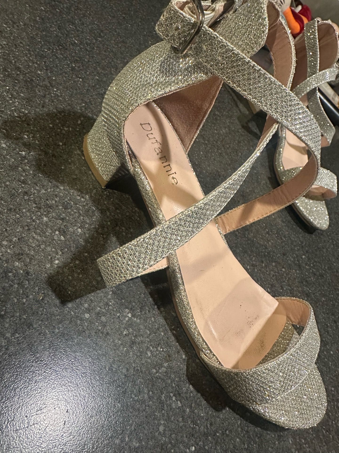 Girls dressy sandal - photo 2