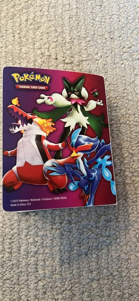 Pokemon Mini Binder - photo 2