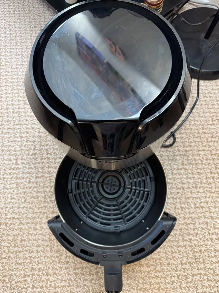 T-fal Easy Fry Prestige XL Air Fryer - photo 3