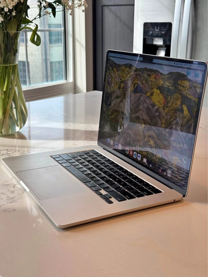 2024 - 15-inch M3 MacBook Air