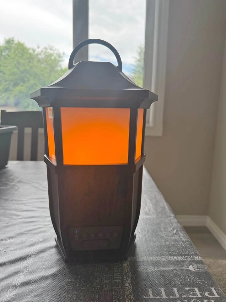 Lantern Speaker