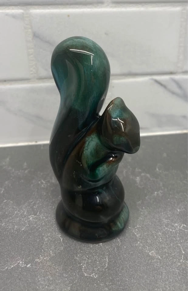 Blue Mountain Pottery Ceramic Squirrel Figurine - photo 2