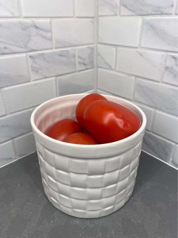 White Ceramic Basket Weave Bowl - photo 2