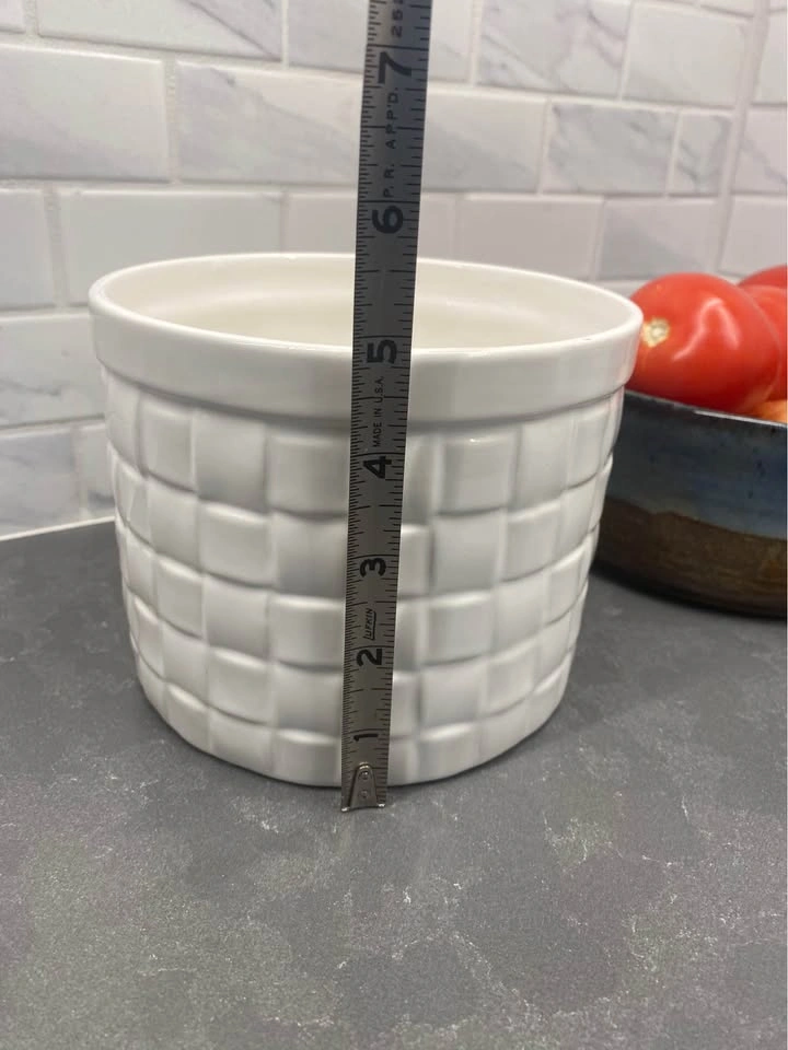 White Ceramic Basket Weave Bowl - photo 5