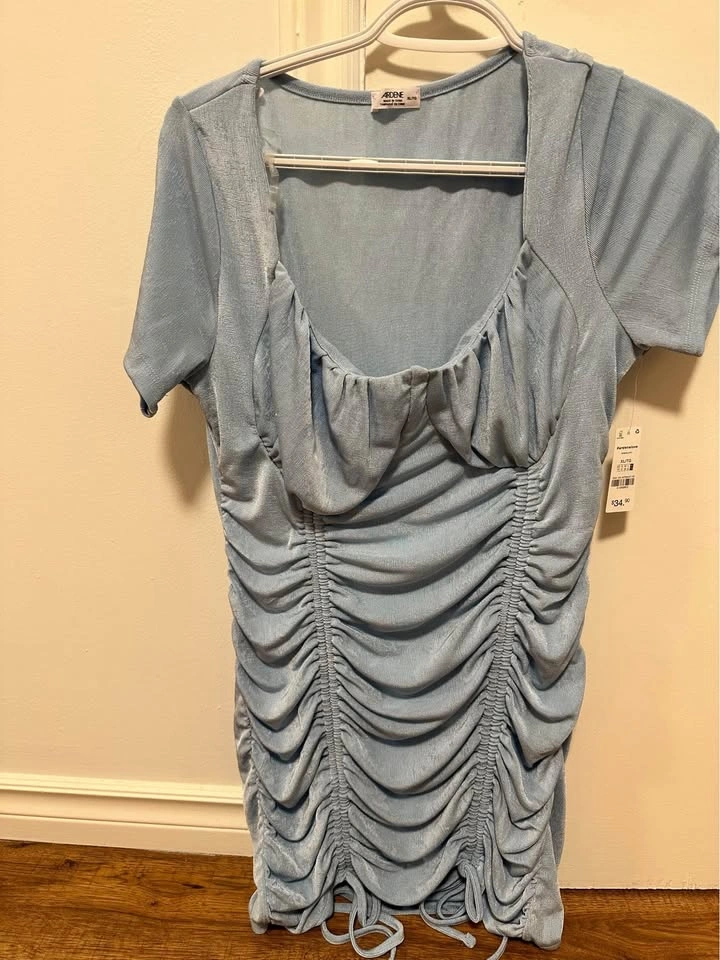Women’s Dress - photo 2