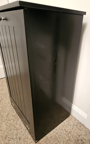 High-End Wooden Laundry Hamper and Ornate Vintage Mirror - photo 5