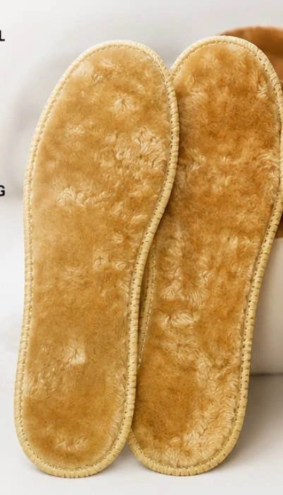Warm Plush Shoe Insoles – Size 42 (2 Pairs Available) - photo 2