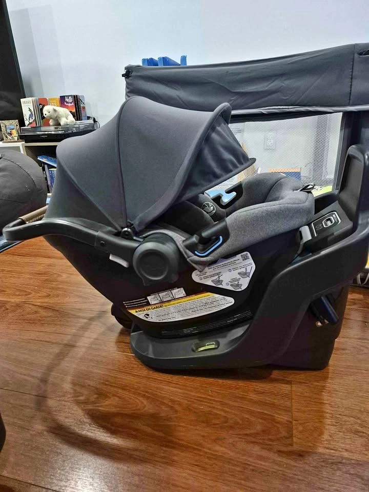 Uppababy Aria Car Seat