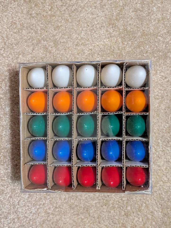 Unopened Holiday Time C9 Multi-Color Replacement Bulbs, 25 Count