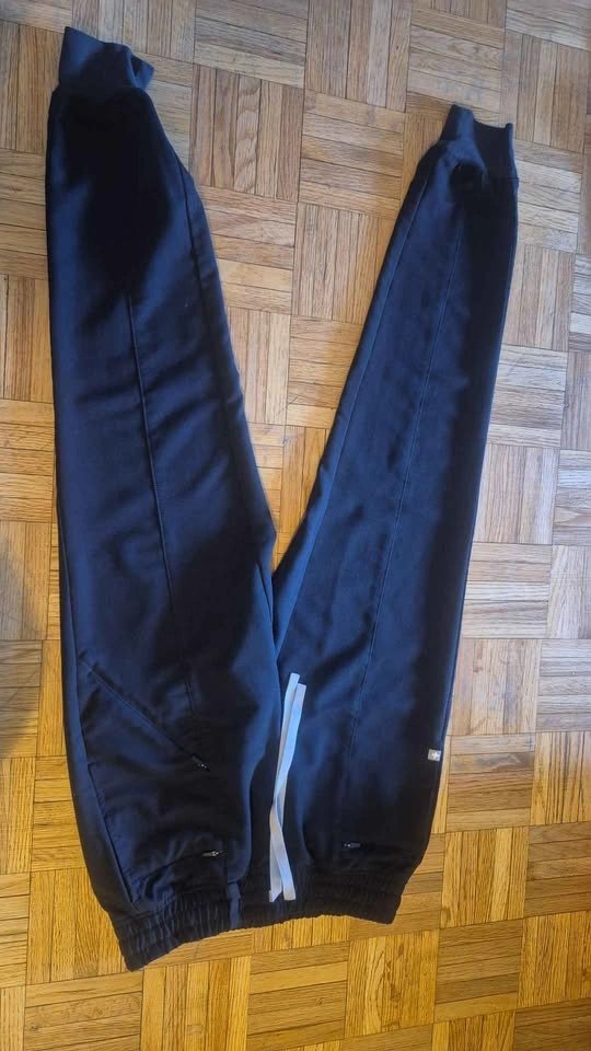 Figs Inala Slim Scrub Top and pant XS size - photo 3