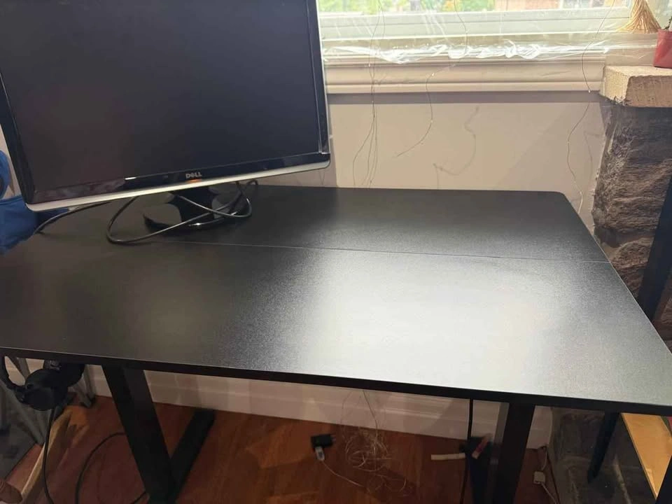 Black table - photo 5