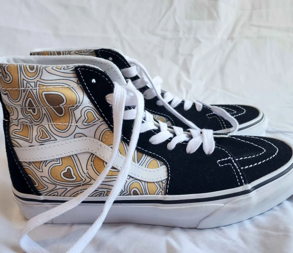Brand New Vans Sk8-Hi Tapered Trippy Hearts 8 Women's/6.5 Men's - photo 2
