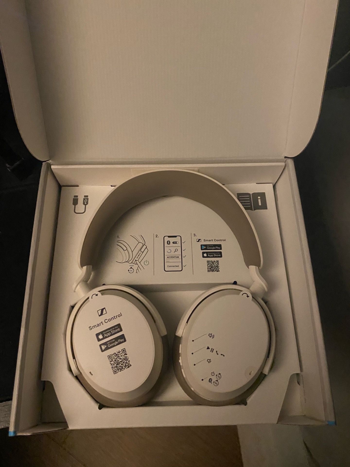 ACCENTUM Wireless NOISE Cancelling Bluetooth Stereo Headphones