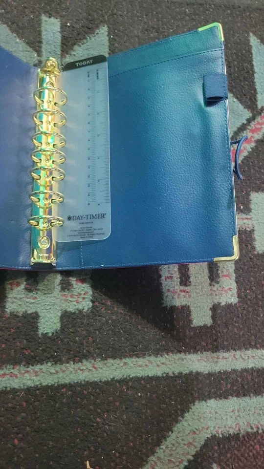 Excellent Condition Emily Ley Journal/Agenda Cover - photo 4