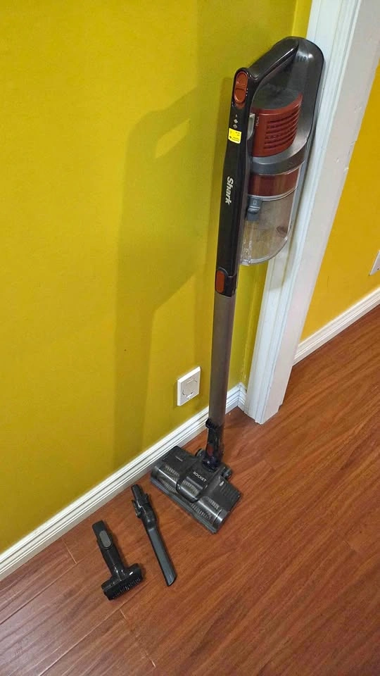 Shark Cordless Vacuum Cleaner