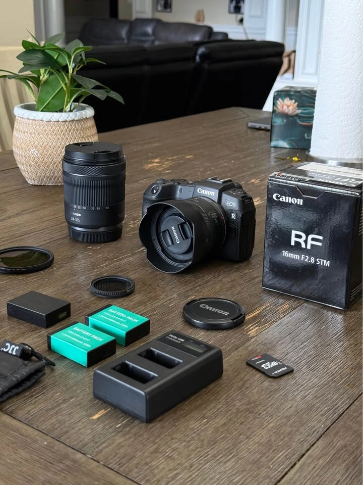 Canon EOS RP Full-Frame Camera Bundle + RF 16mm + 24-105mm - photo 2