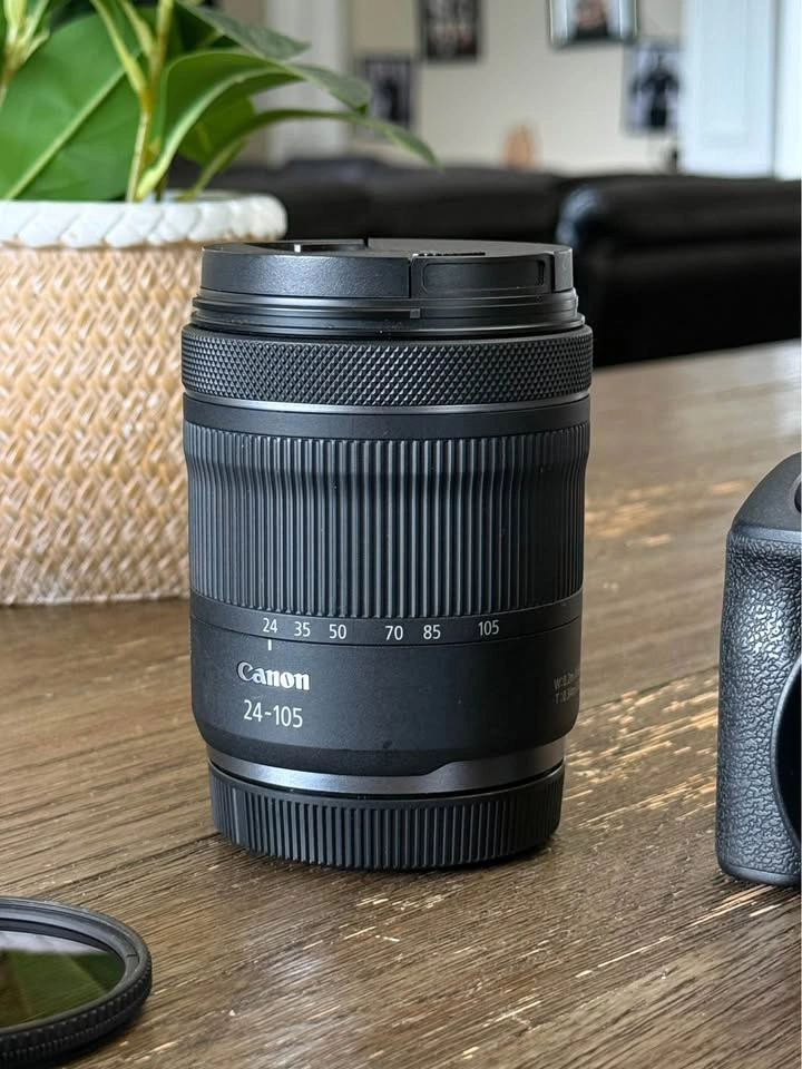 Canon EOS RP Full-Frame Camera Bundle + RF 16mm + 24-105mm - photo 4