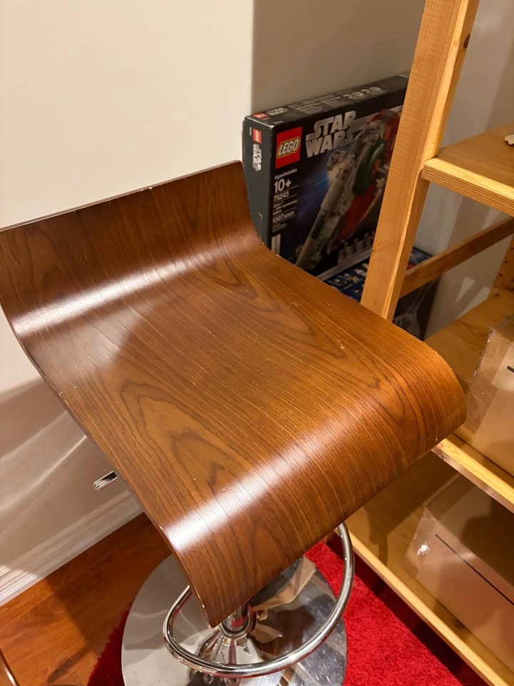 Pair of Bentwood Swivel Bar Stools - photo 3