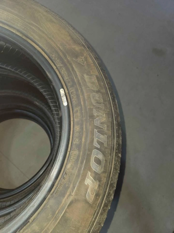 Summer Dunlop Tires 225/65R17 - photo 3