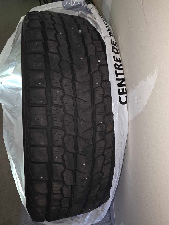 Yokohama winter tires 235/55 R20 - photo 3