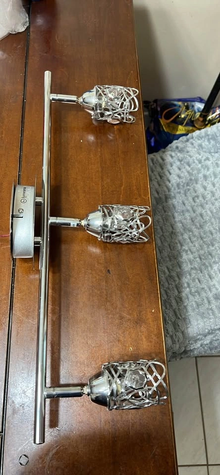Ceiling light fixture - photo 2