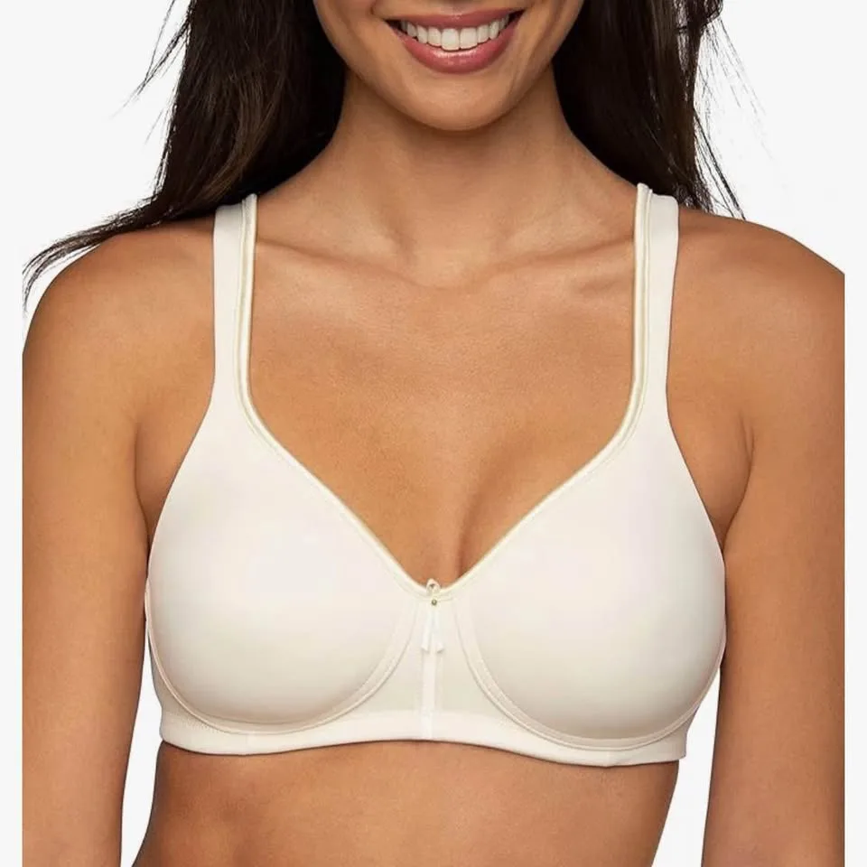 NWT Vanity Fair Bra Size 38DD NEW image indicator(8)