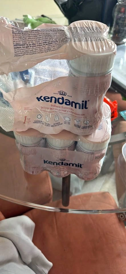 8 Kendamil Infant Formula