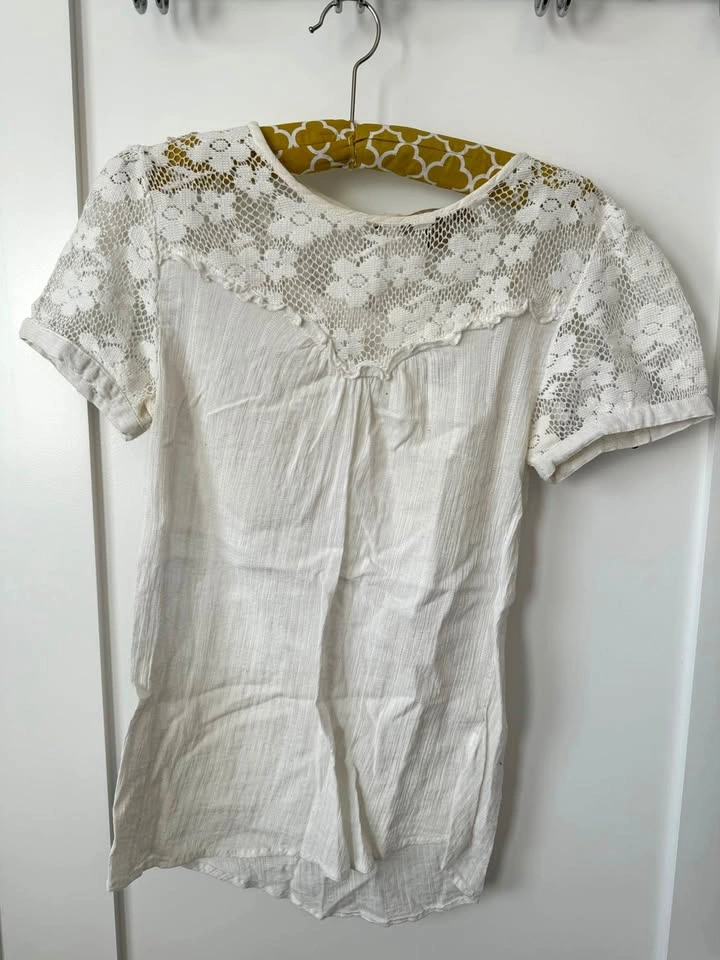 White lace top