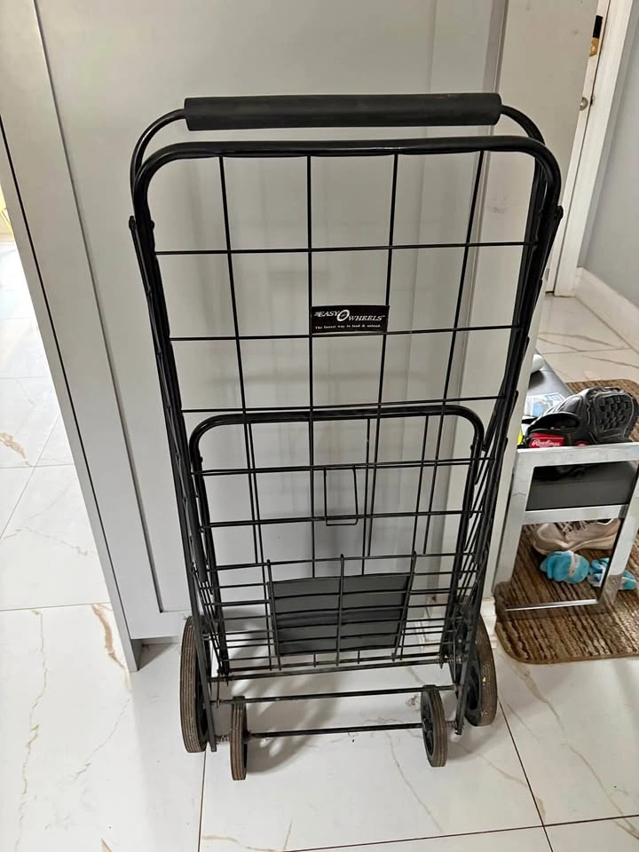 Shopping trolley