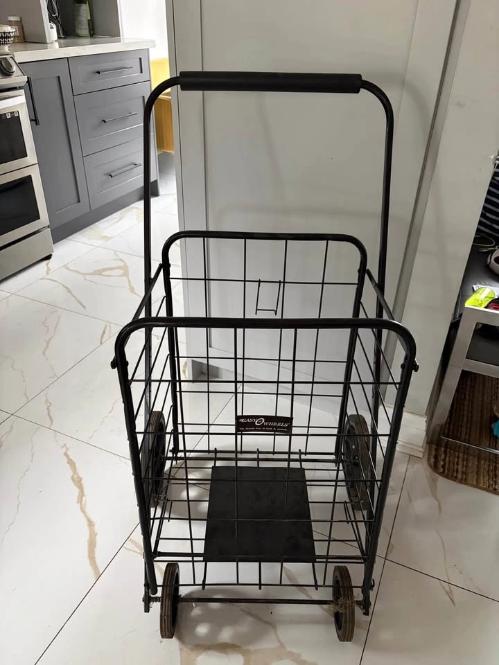 Shopping trolley - photo 2