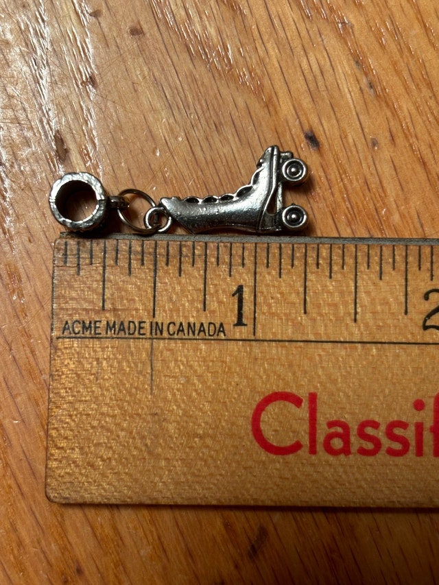 Silver Roller Skating Pendant/Charm - photo 4