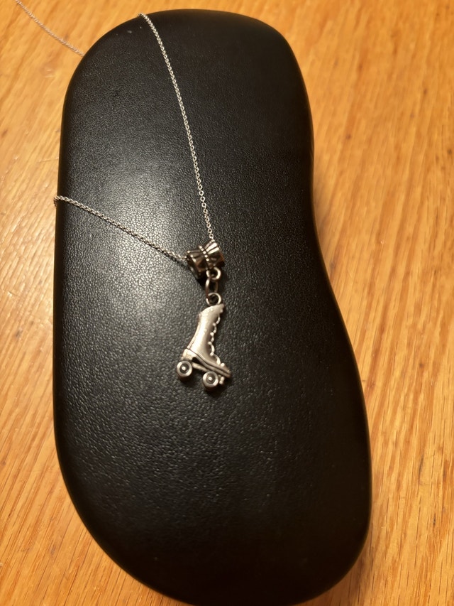 Silver Roller Skating Pendant/Charm - photo 5
