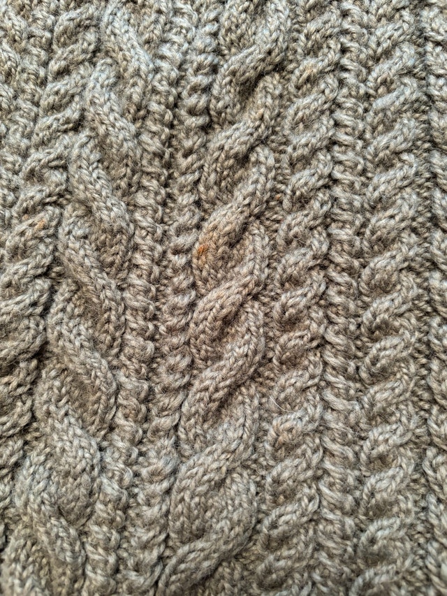 Beautiful Handmade Cable Knit Wool Sweater - photo 5