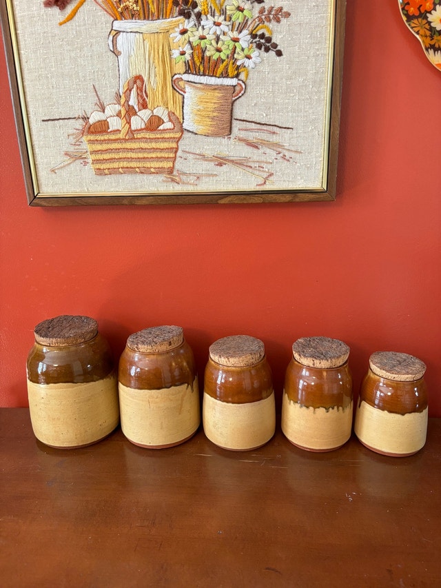 Set of pottery canisters (chipped)