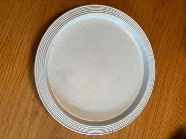 Vintage Rubbermaid White Melamine 13” Lazy Susan Turntable