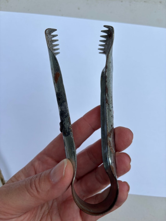 Vintage Metal Fishing Tool Lot - photo 3