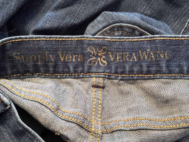 Vera Wang Straight Leg Cargo Pockets Jeans-Size 6 - photo 5
